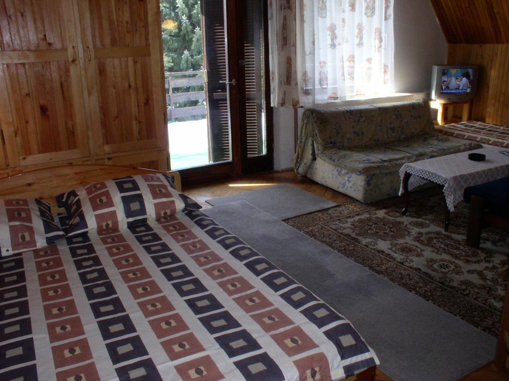 Apartment U Borovoj Sumi *